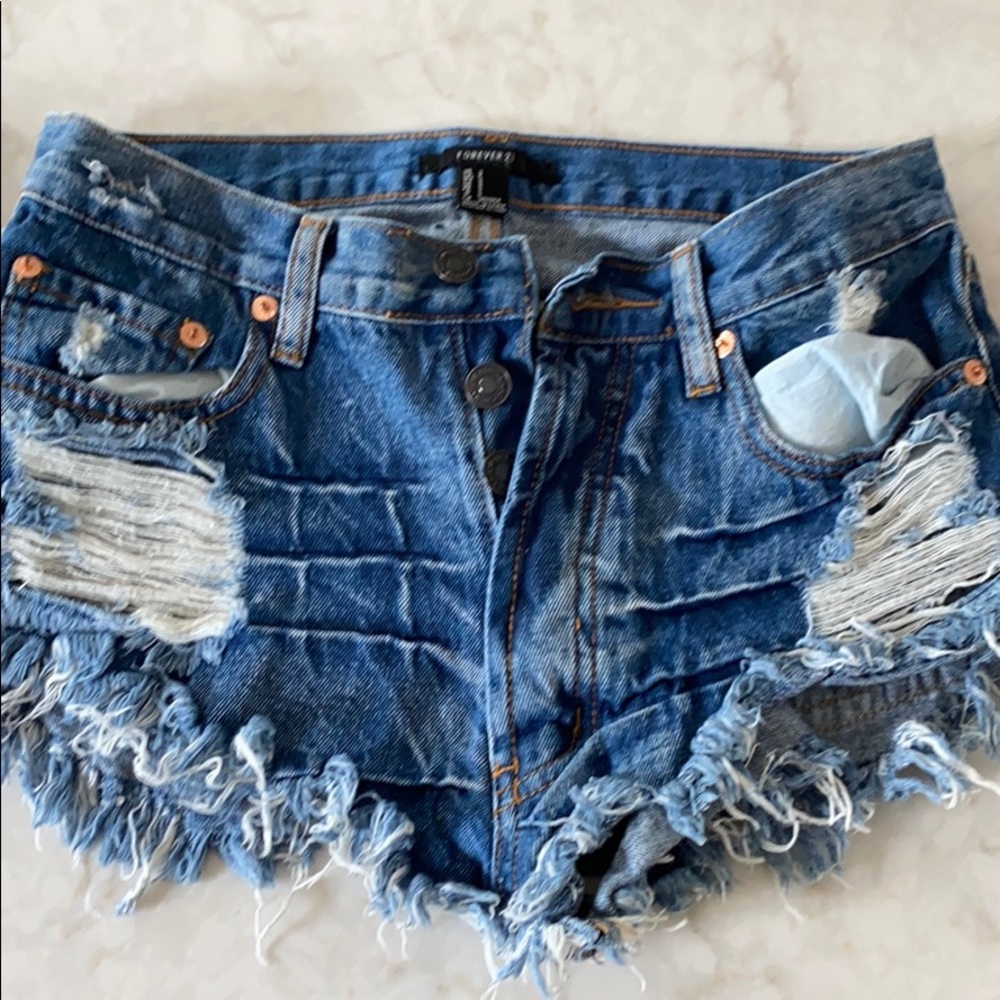 Forever 21 Jean shorts🌟